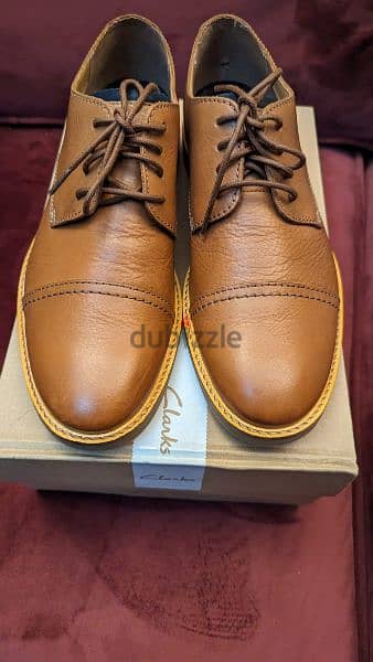 Original Clarks shoes size 41.5 with box 1