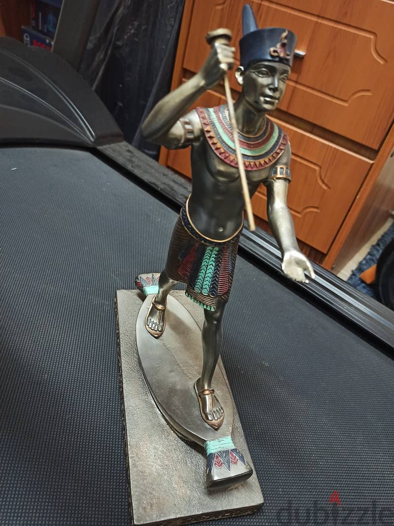 تمثال فرعوني (زينة) 1