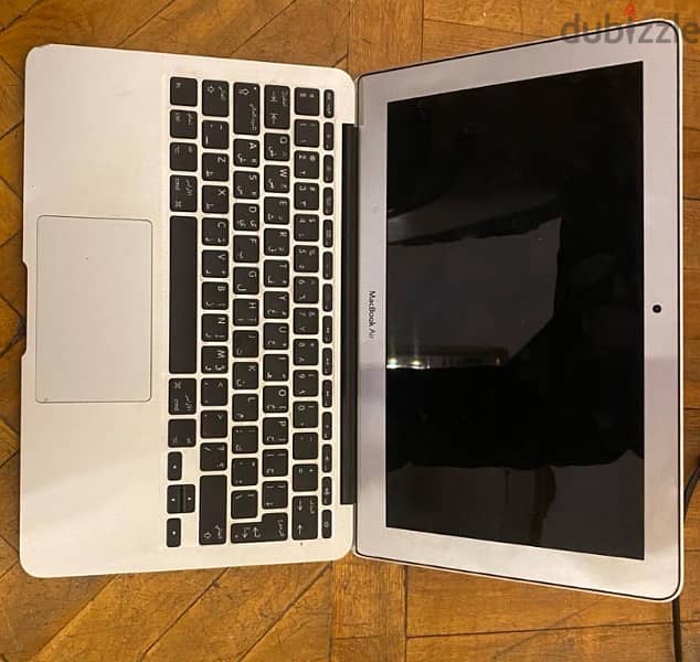 macbook air mod. 2015 like new 2