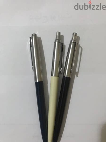 ٣ قلم باركر امريكي  ( أبيض /كحلي / اسود ) 8