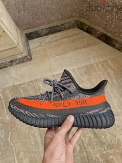 Adidas Yeezy 350v2 Carbon Beluga 0