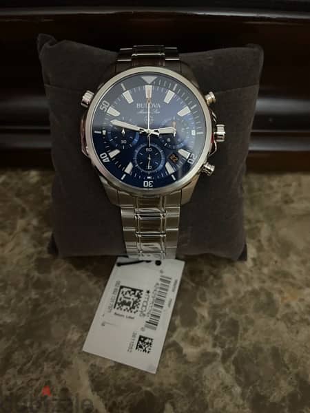 Bulova Original Watch with full package New - didn’t user 2