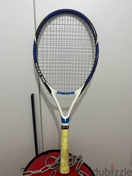 Tennis racket مضرب تينيس 1