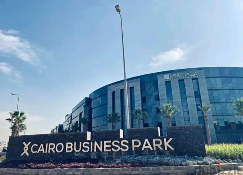 مبني اداري 2000م كامل للبيع فوري في التجمع الخامس Cairo business park 6