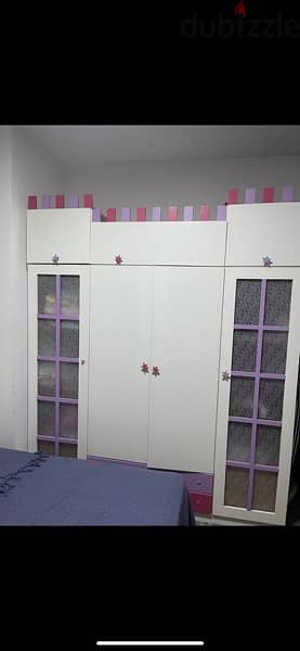 Girls room 2 beds 3