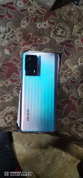 موبايل vivo iqoo z5 5g  رامات ١٢ +٨  ذاكره ٢٥٦