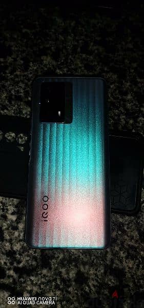 موبايل vivo iqoo z5 5g  رامات ١٢ +٨  ذاكره ٢٥٦ 3