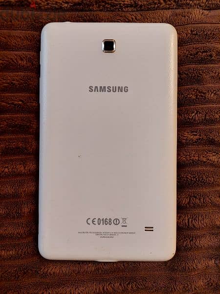 Samsung Tablet (tab 4) 1