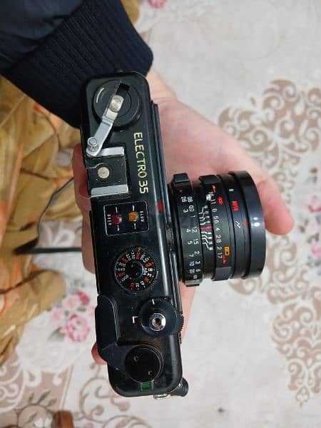 كاميرا Yashica للبيع 1