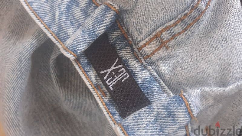 بنطلون كارجو باجي جينز. سعره 1000 في المحل  "cargo jeans from" je-x 1