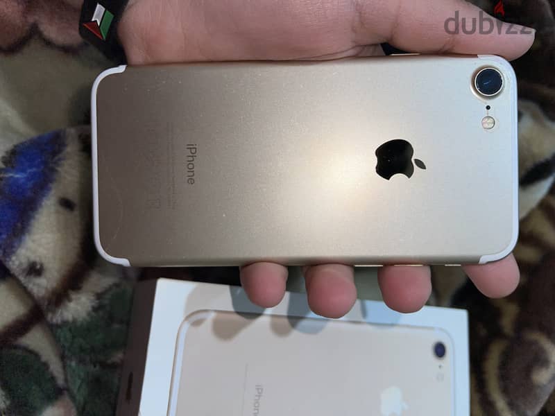 iphone7 gold 1