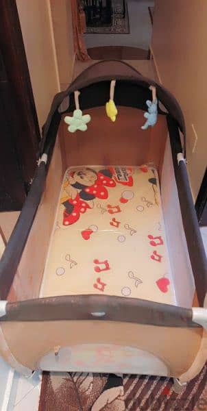 سرير بيبي واطفال 2