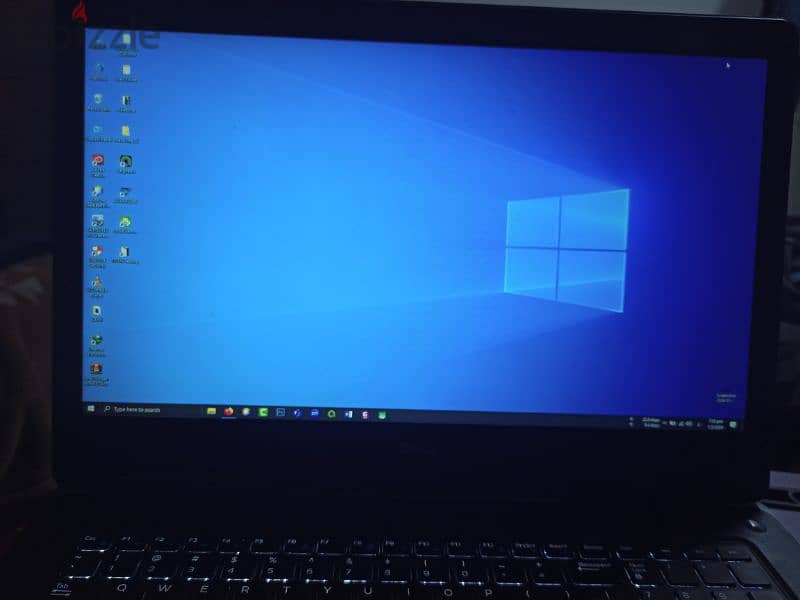 Dell Precision 7710 1