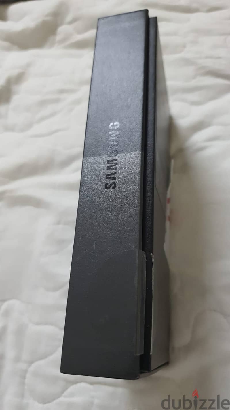 Brand New Samsung z flip 4 2