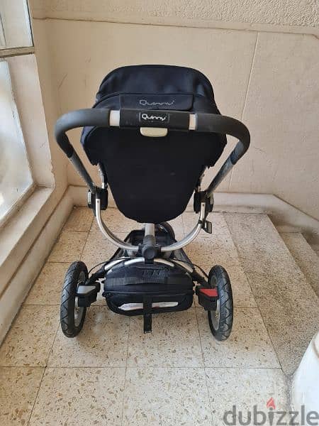 Quinny Buzz Xtra stroller with rain cover 1