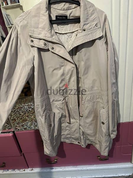 جاكيت حريمى مقاس xl massimo dutti 1