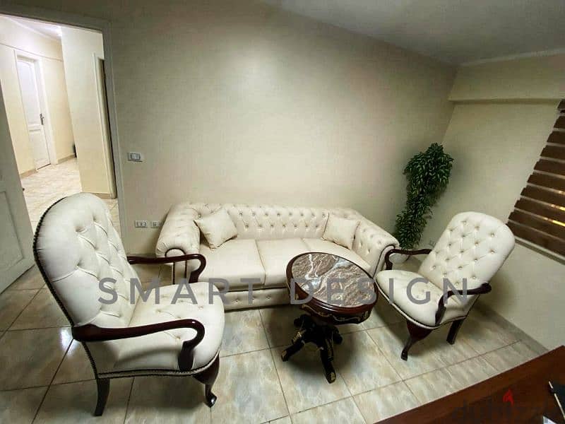 Classic sofa set - طقم استقبال كلاسيك راقي خشب زان جلد طبيعي وكابوتنيه 3