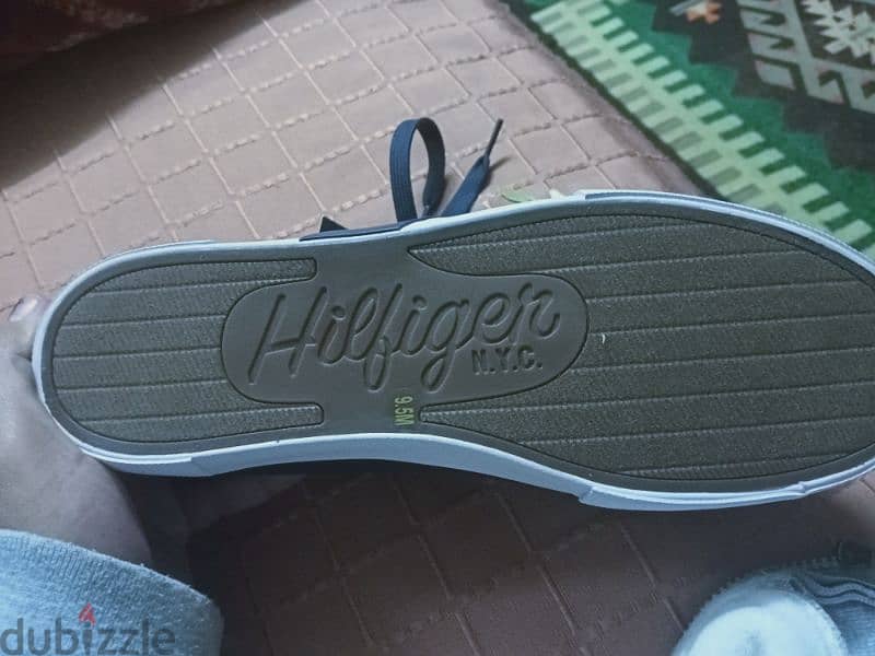 حذاء تومي هليفجر HILFIGER 1