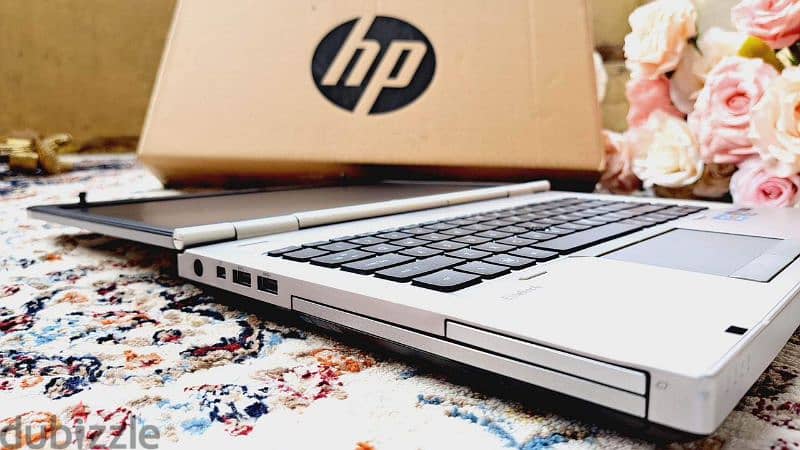 لابتوب hp elite book للبيع حالتة جديدة 5