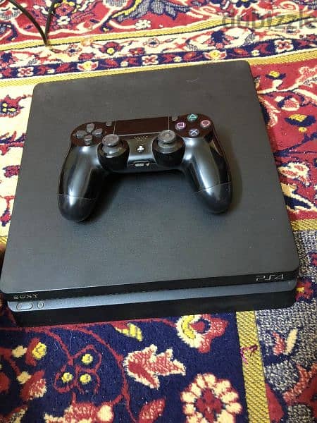 playstation 4 slim حاله ممتازة 500 جيجا 0