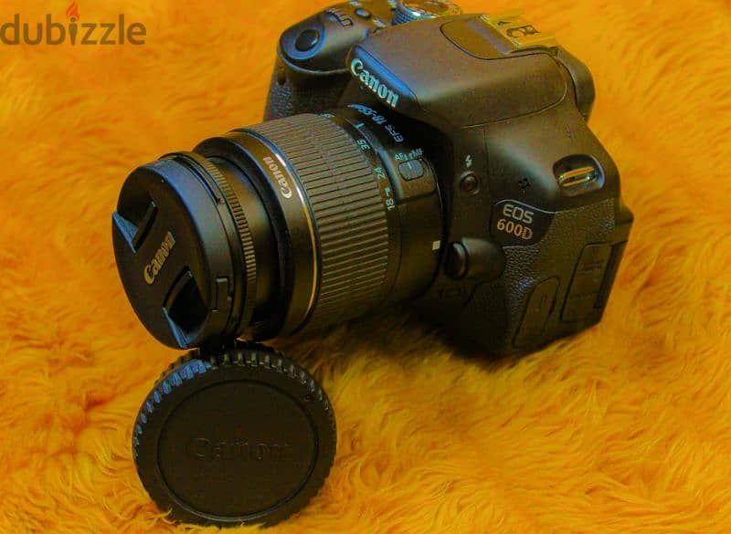 Canon 600D Shutter 0 جايباها من الكويت 3
