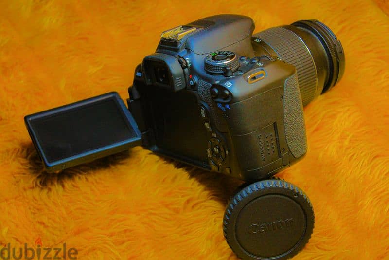 Canon 600D Shutter 0 جايباها من الكويت 14