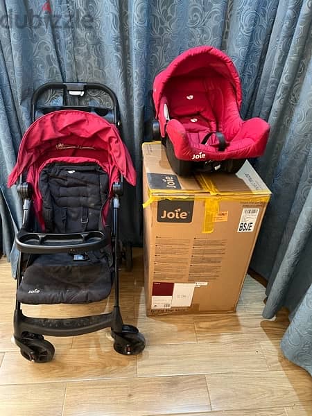 car seat and stroller 1