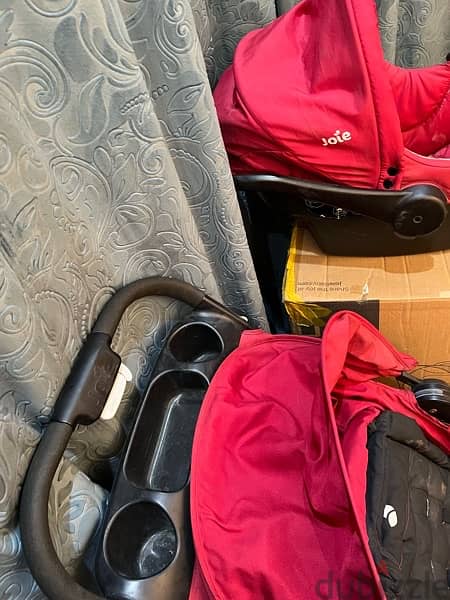 car seat and stroller 3