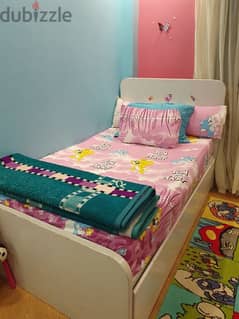 سرير اطفال سرير ١٢٠