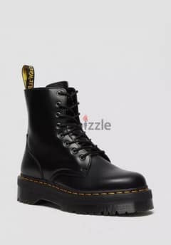 dr marten boots used once