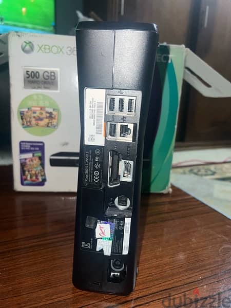 XBOX 360 with kinect 7