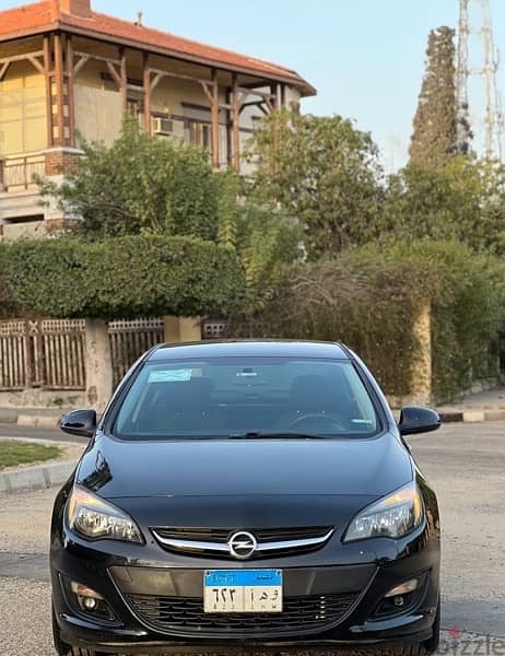 Opel Astra - only 40,000 km zero اوبل استرا فقط ٤٠ الف كم  زيرو 14