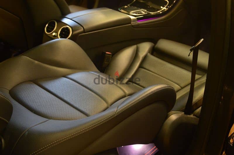 Mercedes-Benz GLC 200 SUV Model 2021 8
