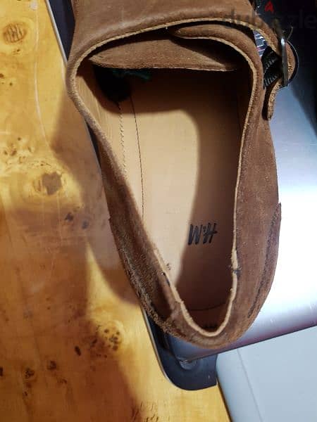 حذاء H&M برتغالي جديد وارد من الخارج لم يستعمل اطلاقا مقاس 43 7