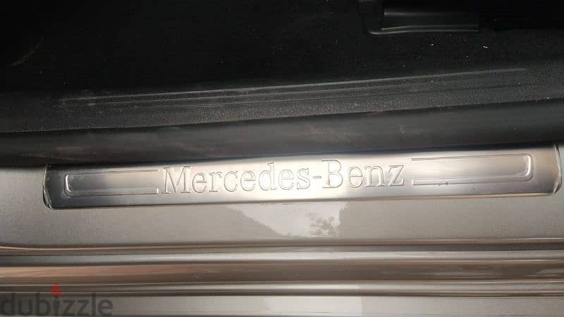 سيارة مرسيدس C200 2