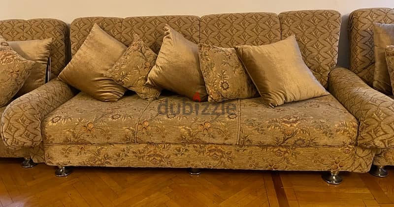 barely used well maintained couch and 4 chairs 1