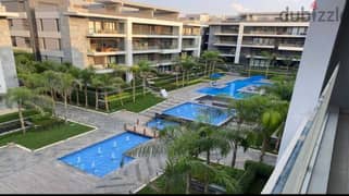 Ready to move apartment from La Vista with a 25% down payment in El Patio Oro Compound 0