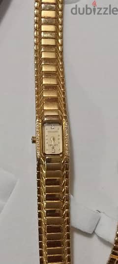 ساعة حريمى تحفة نادرة zenart 22k gold لم تستخدم محتاجة حجر  من  35 سنة