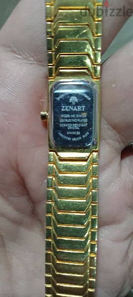 ساعة حريمى تحفة نادرة zenart 22k gold لم تستخدم محتاجة حجر  من  35 سنة 4