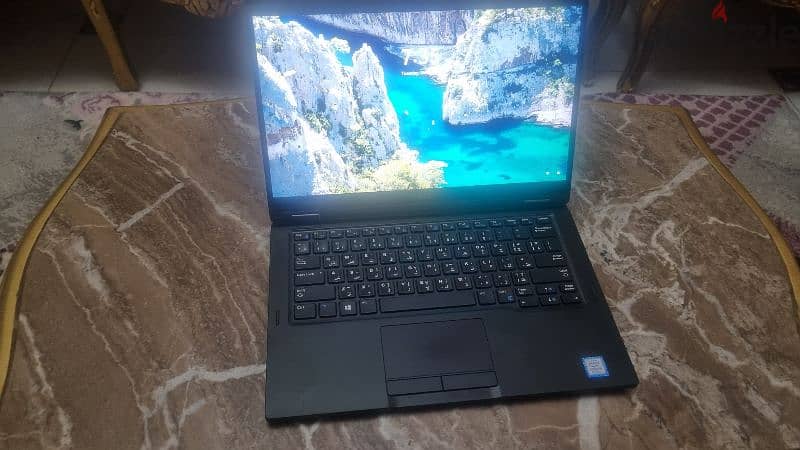 dell latitude 7390 excellent condition   2 in 1   touch like new 1