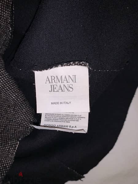 Giorgio Armani blazer size large slim fit in excellent condition 7