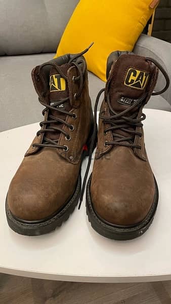 Original CAT Saftey Shoes Steel Toe 1