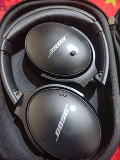 Bose Quietcomfort 45 Headphones 0