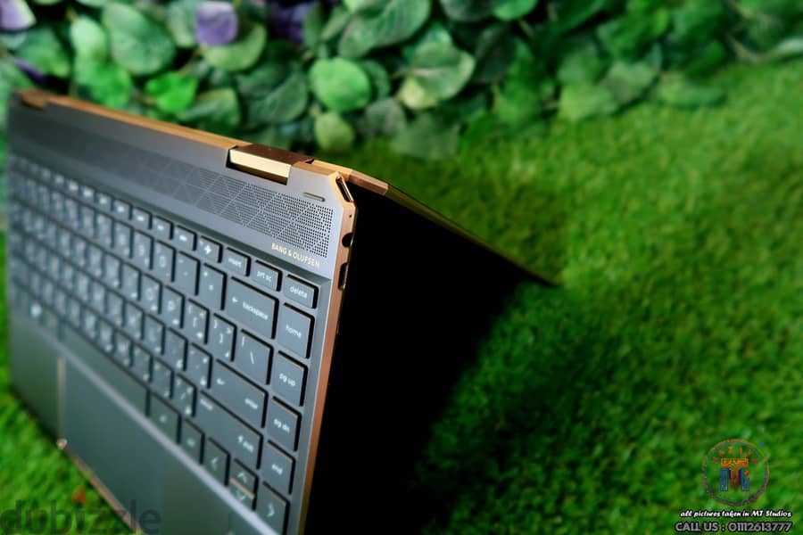 Hp spectre 13 x360 Laptop Gold Edition جمال التصميم وقوة الأداء 5