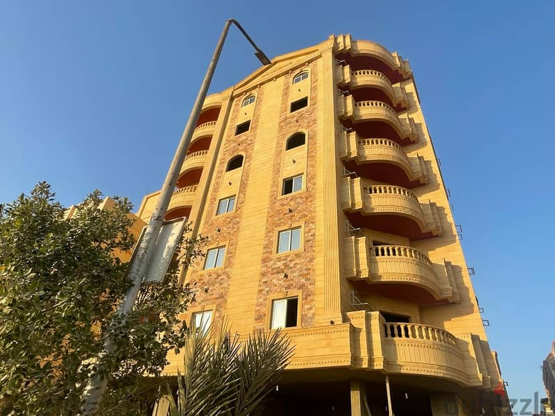 شقة للبيع 185م فيو القاهرة بكورنيش الهضبة الوسطى المقطم 1