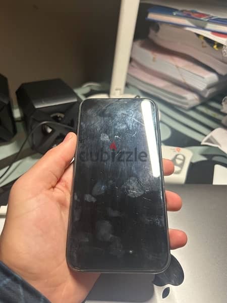 Iphone 11 used very good condition 5