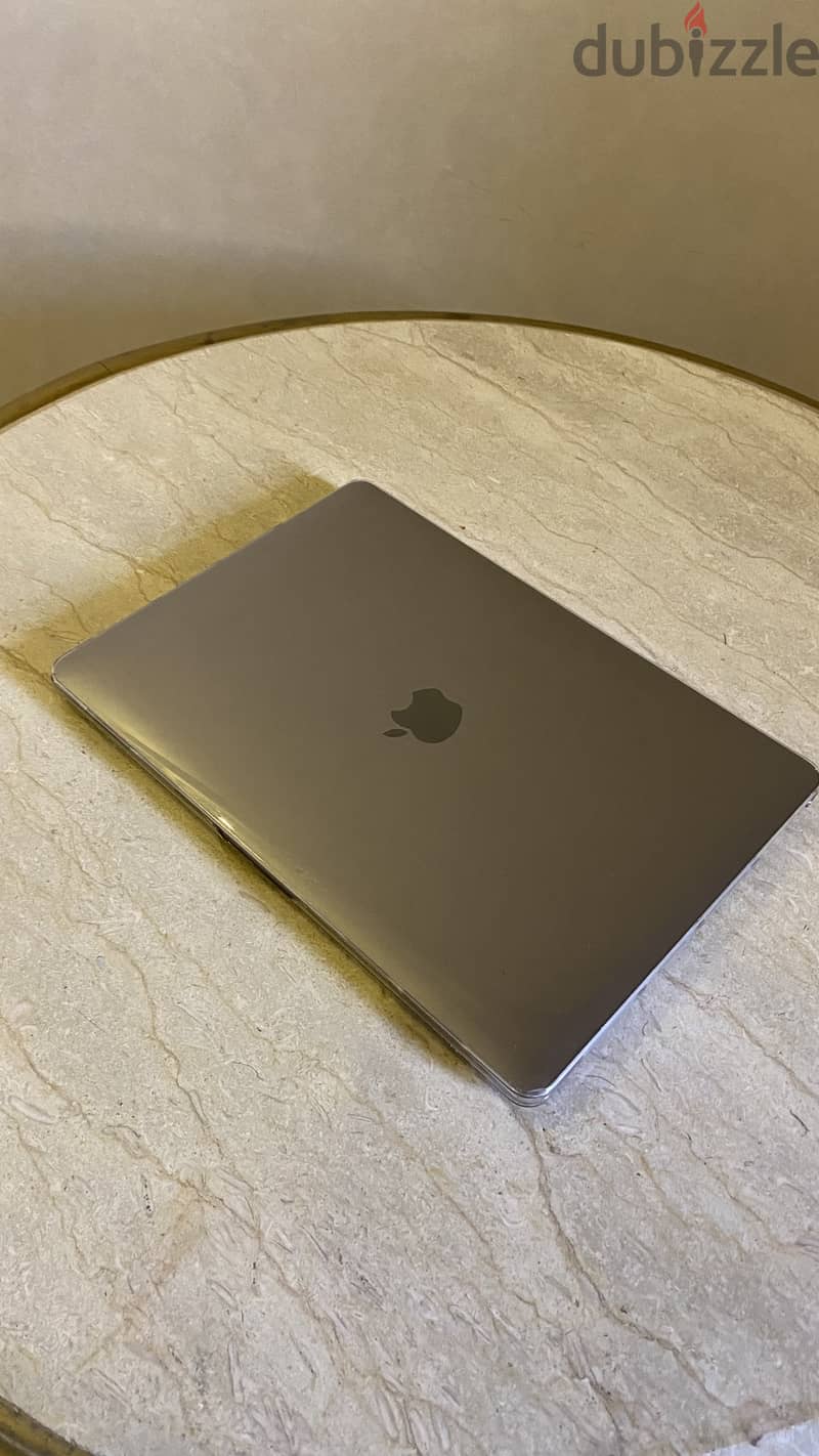 MacBook Pro 13 inch 2