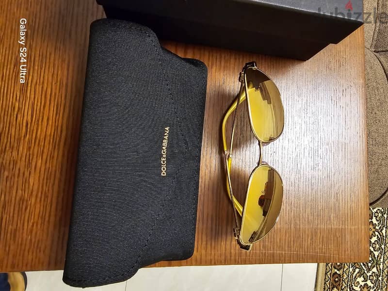 Original Dolce & Gabbana sunglasses ( New ) 7
