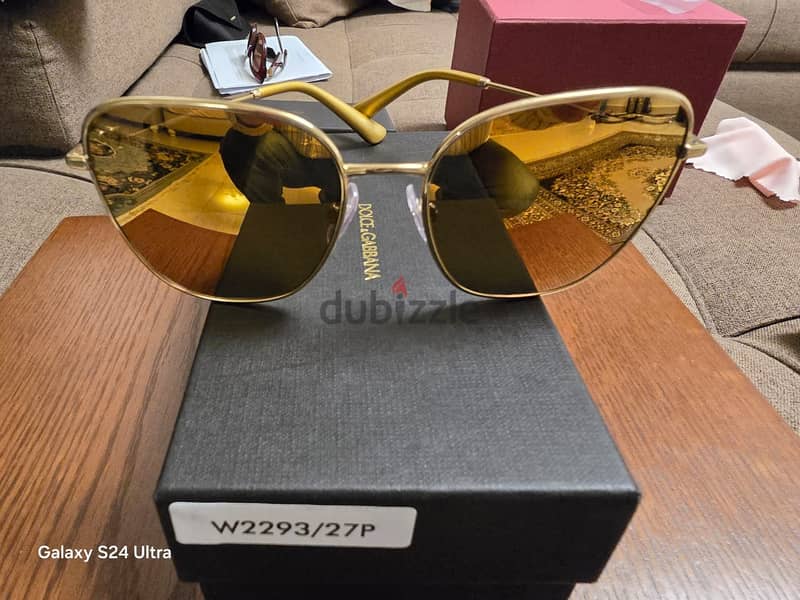 Original Dolce & Gabbana sunglasses ( New ) 9