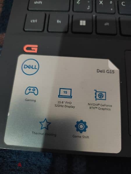 Dell G15-5520 Gaming Laptop 2